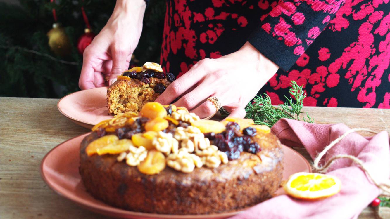 Christmas fruit cake