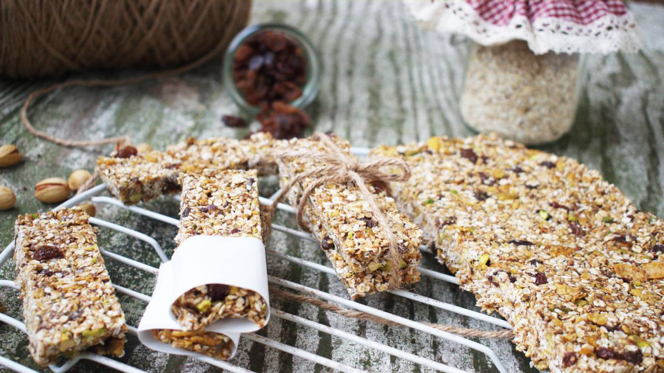 no-oven oatmeal bars